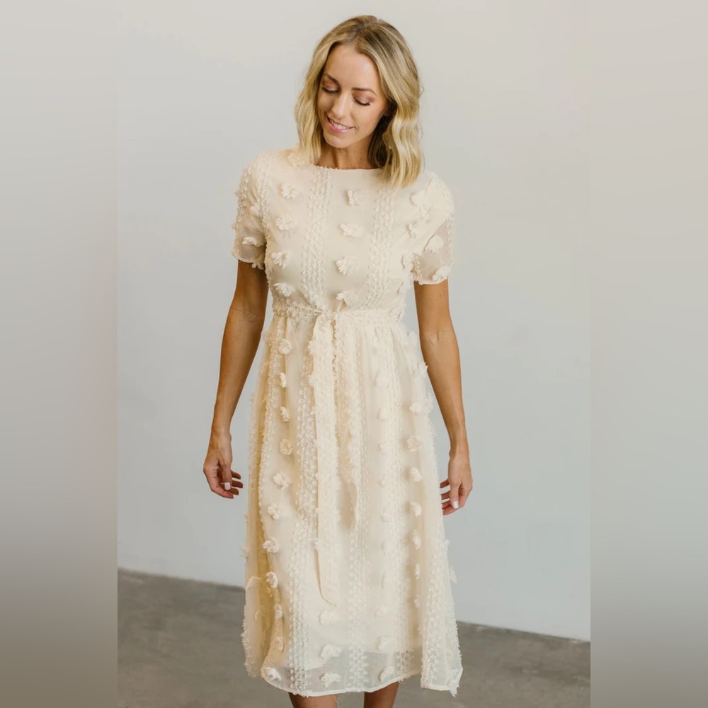 NWT Baltic Born Cream Size Medium Dress